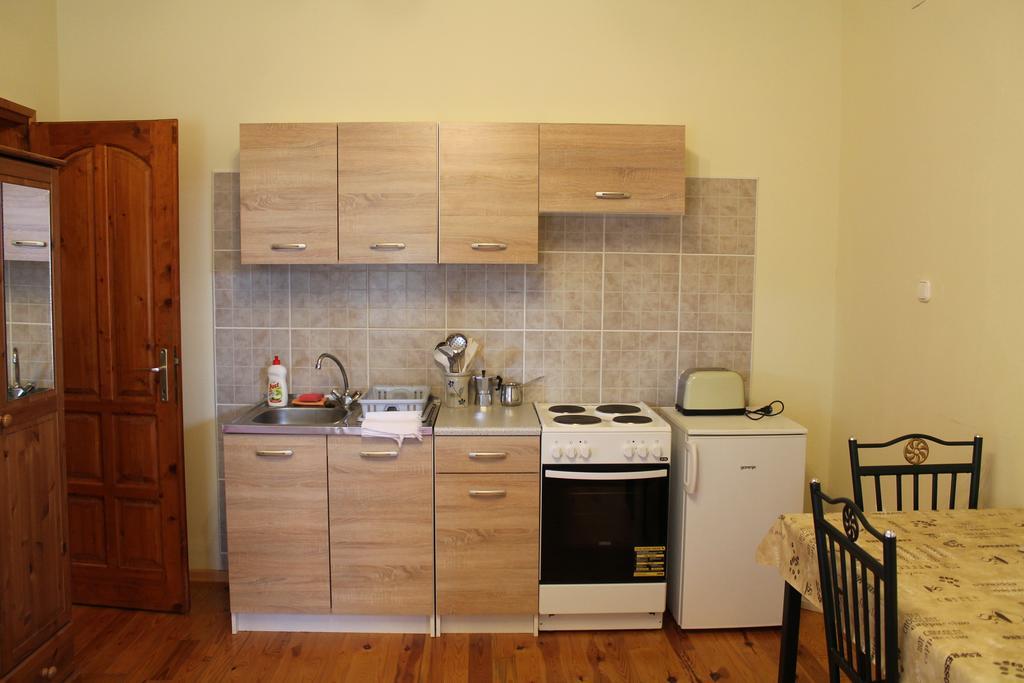 Vargapartman Szeged Exteriör bild